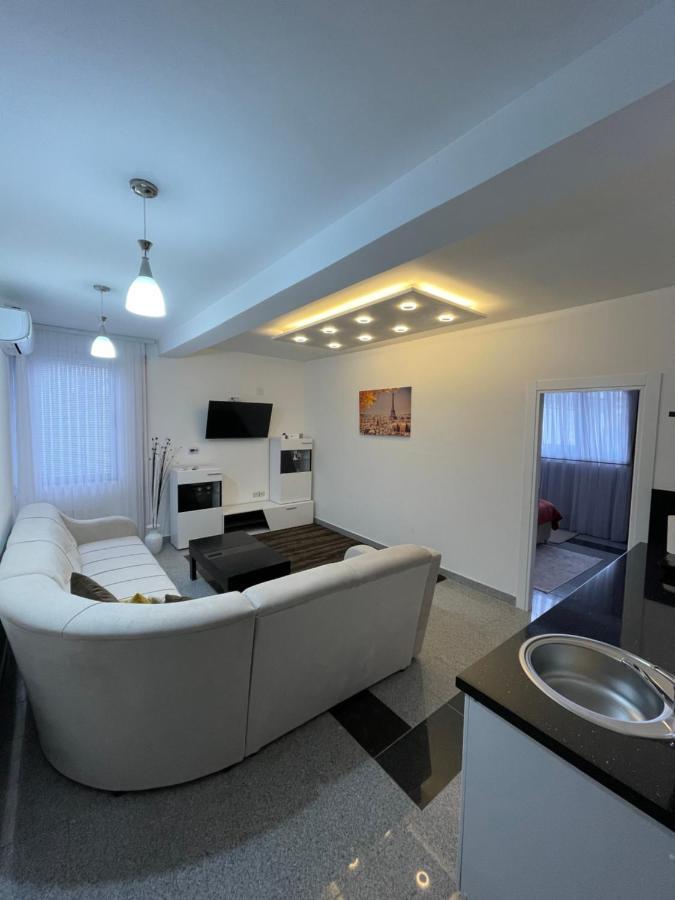Luna Apartment Novi Pazar Exterior foto